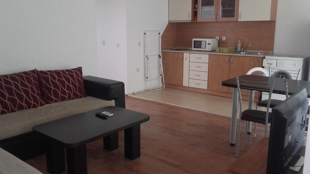Global Ville Apartcomplex Sunny Beach Exterior foto